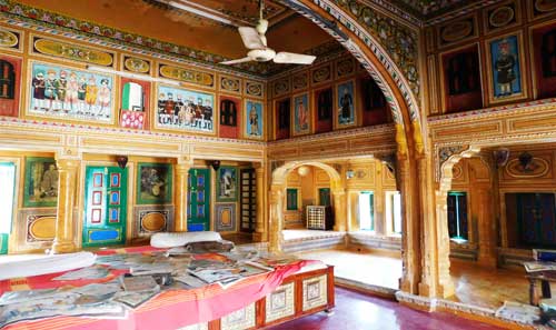 Golden Triangle Tour with Mandawa